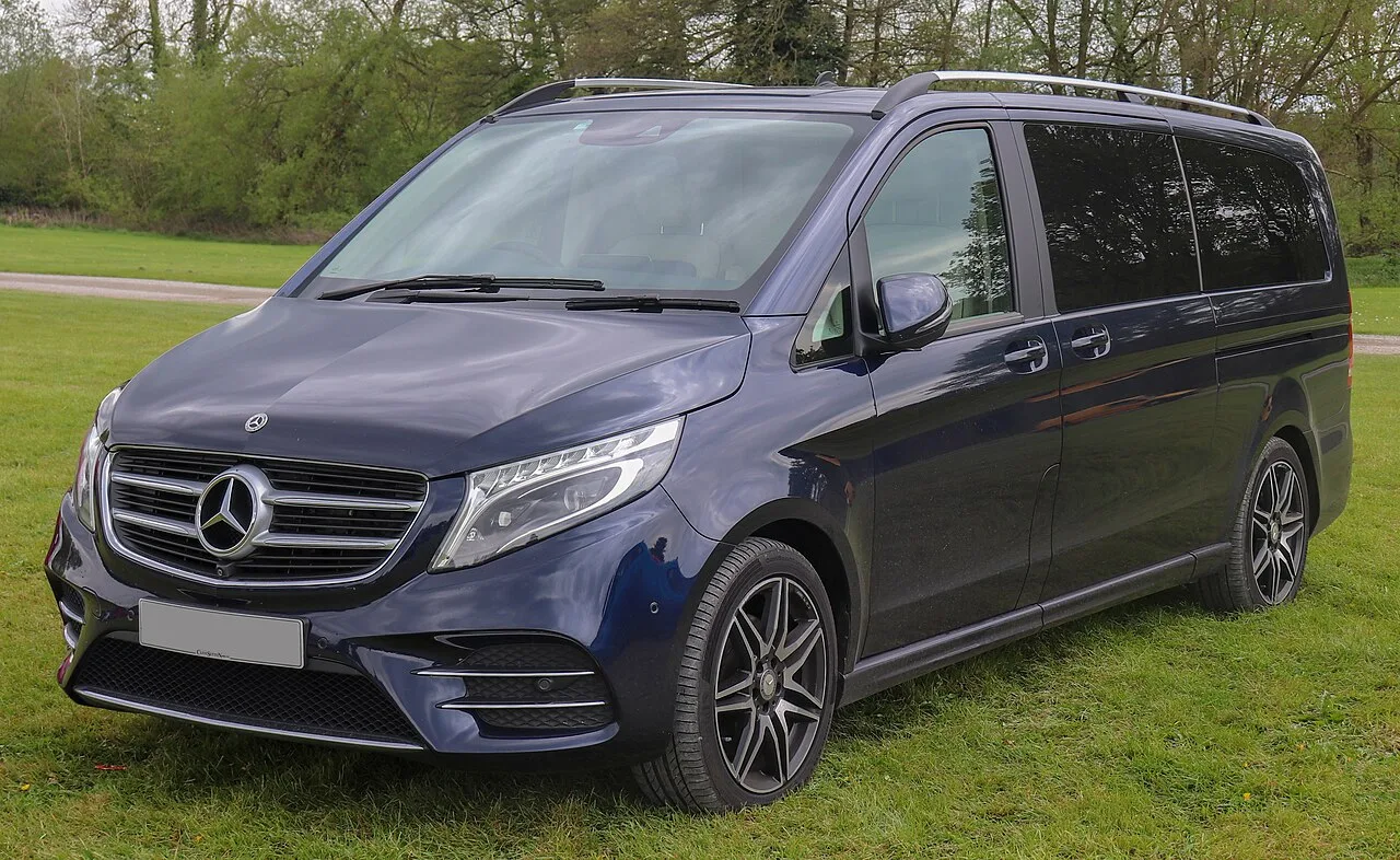 Mercedes-Benz V-Class model reference photo for car rental in Baku